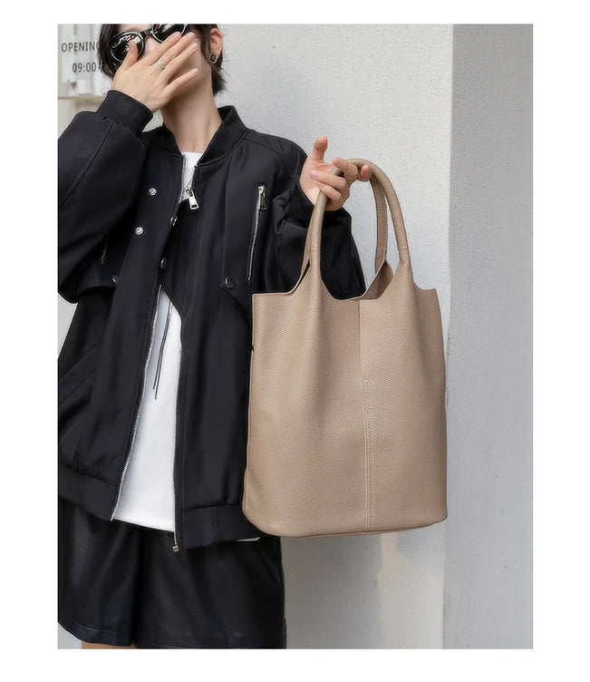Genuine Leather Commuter Tote Bag Simple Ladies Soft Cowhide Tote Shoulder Handbag Large Capacity Women Bucket Bag 2025 New